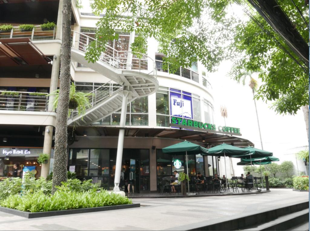 Ayi Home Bangkok Exterior photo